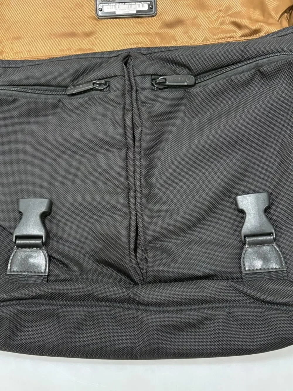 T Tech Tumi Black Nylon Crossbody Legacy Briefcase Messenger Bag 5607D